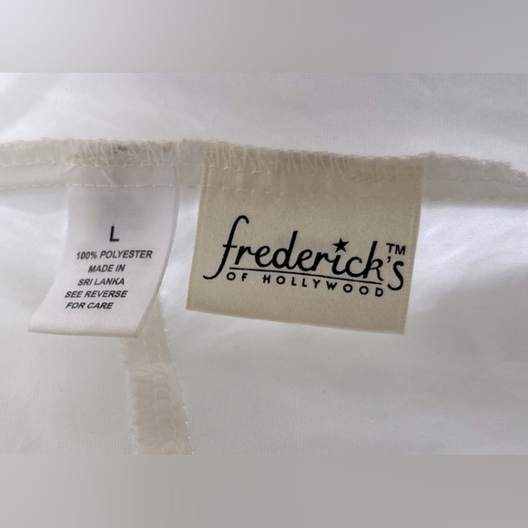 Fredrick’s of Hollywood White Bridal Marilyn Monroe Halter Lingerie Dress - Picture 3 of 3